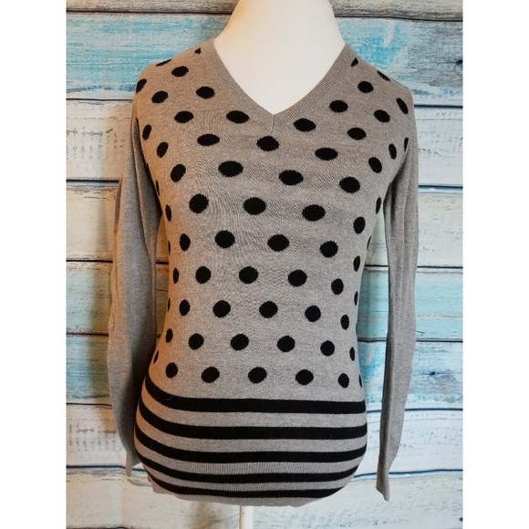 LOFT Sweaters - Ann Taylor LOFT Gray Polka Dot Sweater